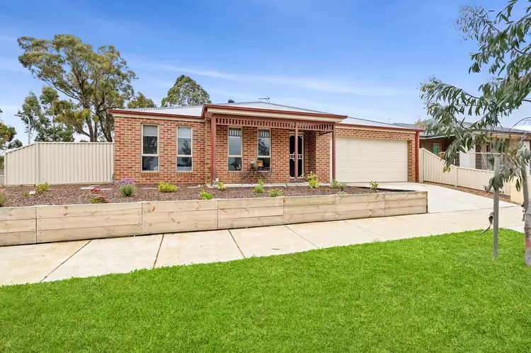 9 Kirby Avenue, Canadian VIC 3350