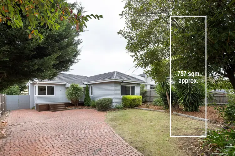Main view of Homely house listing, 39 Mortimore Street, Bentleigh VIC 3204