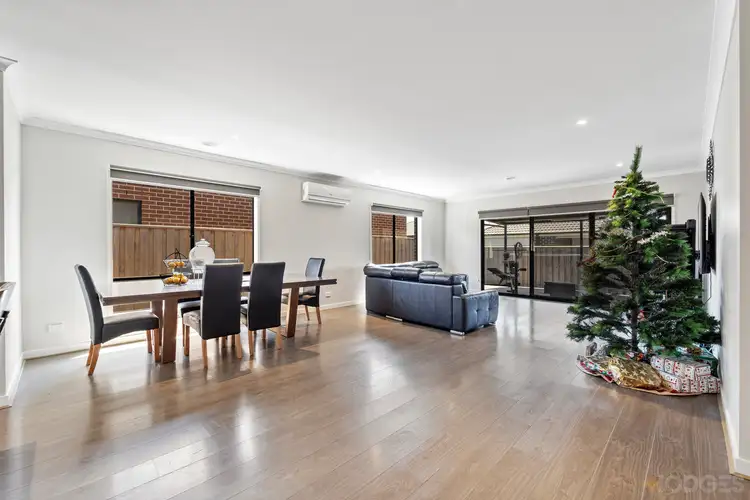Fourth view of Homely house listing, 18 Arthurdale Crescent, Werribee VIC 3030