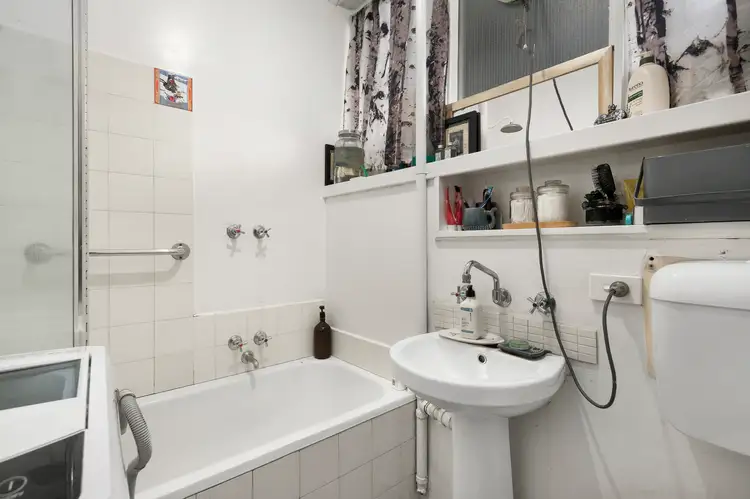 Sixth view of Homely unit listing, 2/2 Barkers Road, Hawthorn VIC 3122