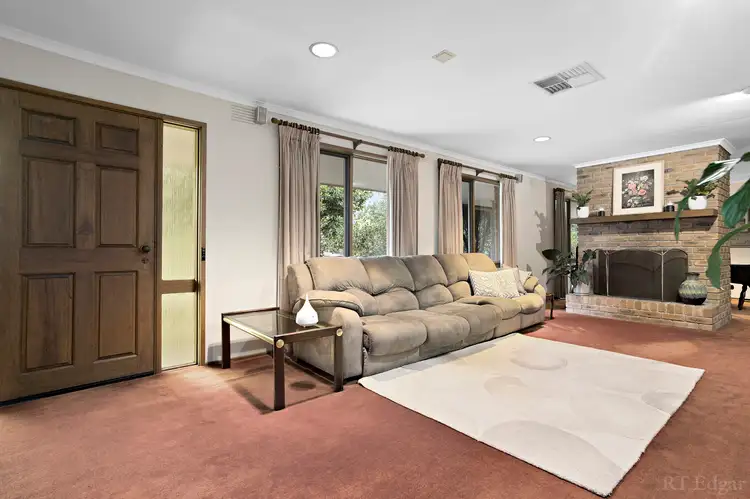 Second view of Homely house listing, 10 Edmonton Place, Doncaster East VIC 3109