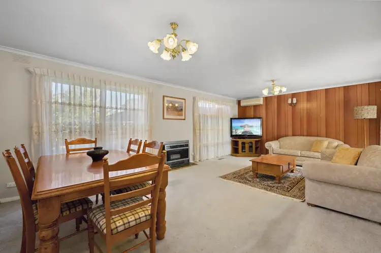 Second view of Homely house listing, 32 Ester Crescent, Clayton South VIC 3169