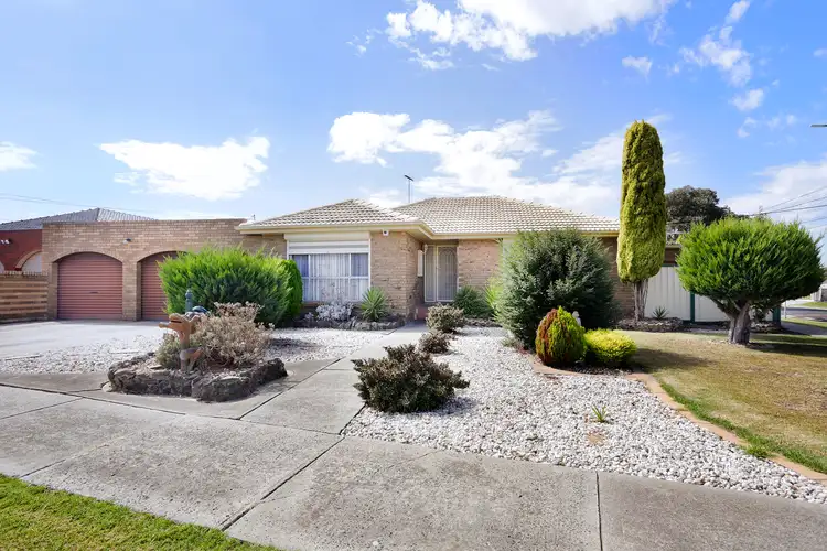 19 Wintersun Drive, Albanvale VIC 3021