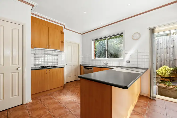 Fourth view of Homely villa listing, 2/73 Ashburn Grove, Ashburton VIC 3147