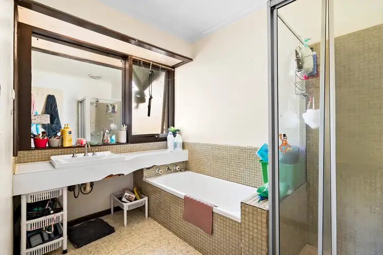Fifth view of Homely house listing, 28 Lynn Drive, Ferntree Gully VIC 3156