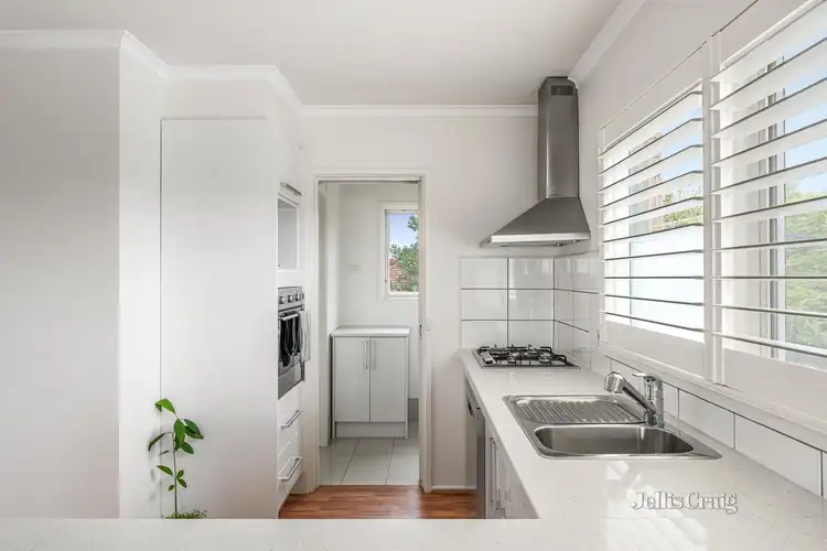 Fifth view of Homely apartment listing, 5/130 Warrigal Road, Mentone VIC 3194