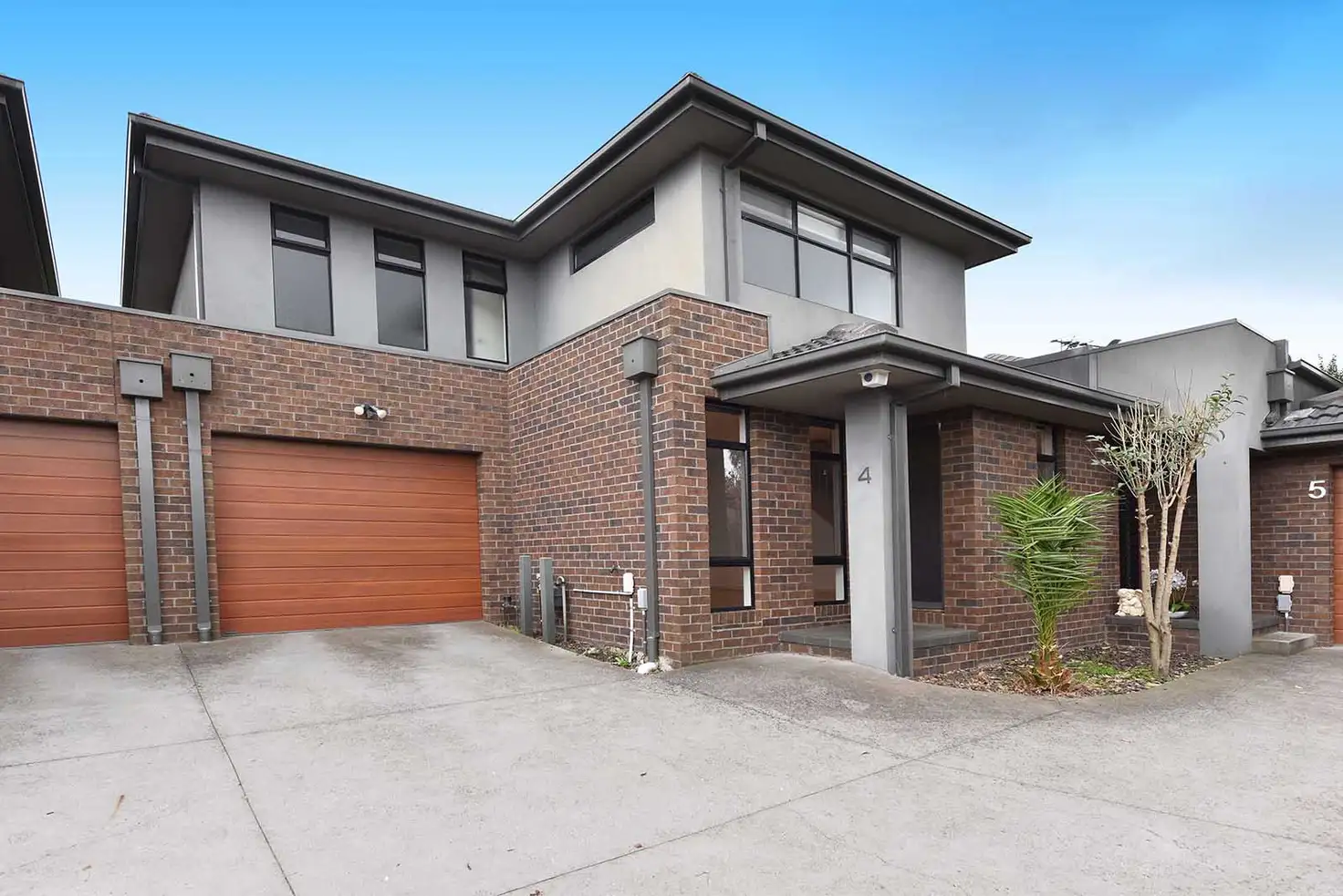 Main view of Homely townhouse listing, 4/88A Cooper St, Essendon VIC 3040