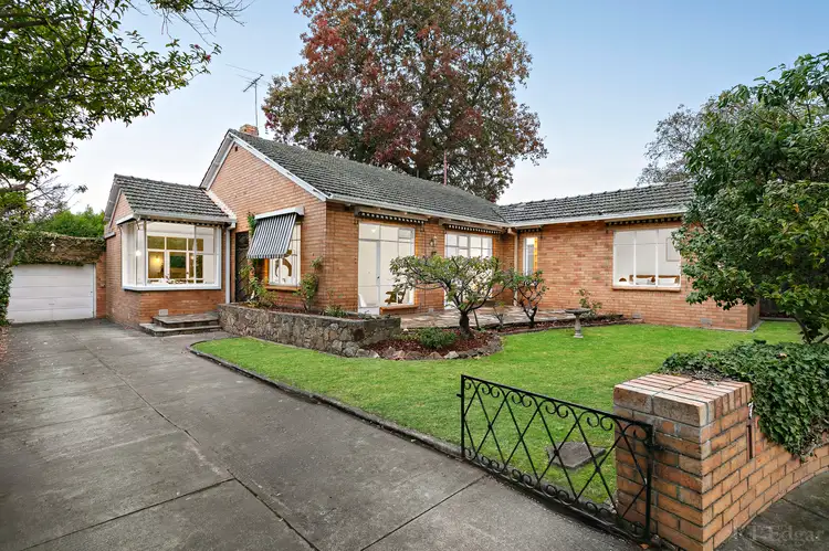 7 Bramley Court, Kew VIC 3101