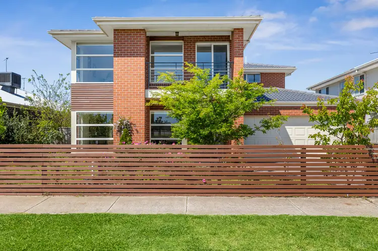 37 Yallock Circuit, Torquay VIC 3228