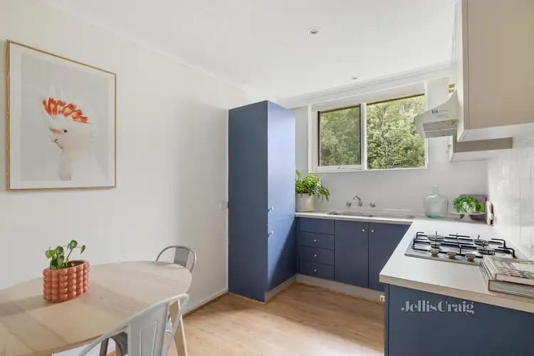 Sixth view of Homely apartment listing, 2/33 Rosstown Road, Carnegie VIC 3163