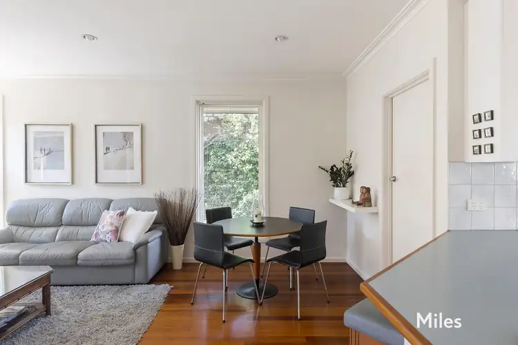 Sixth view of Homely house listing, 8 Lochabar Court, Ivanhoe VIC 3079