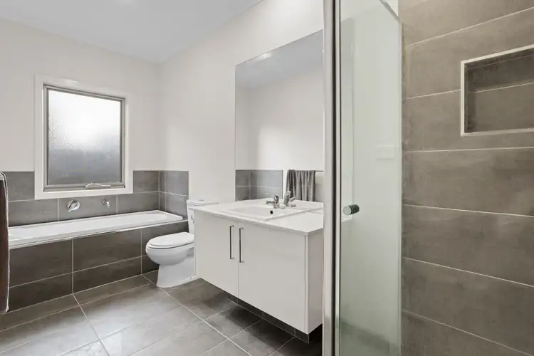 Fourth view of Homely unit listing, 5 Acacia Lane, Rosebud VIC 3939
