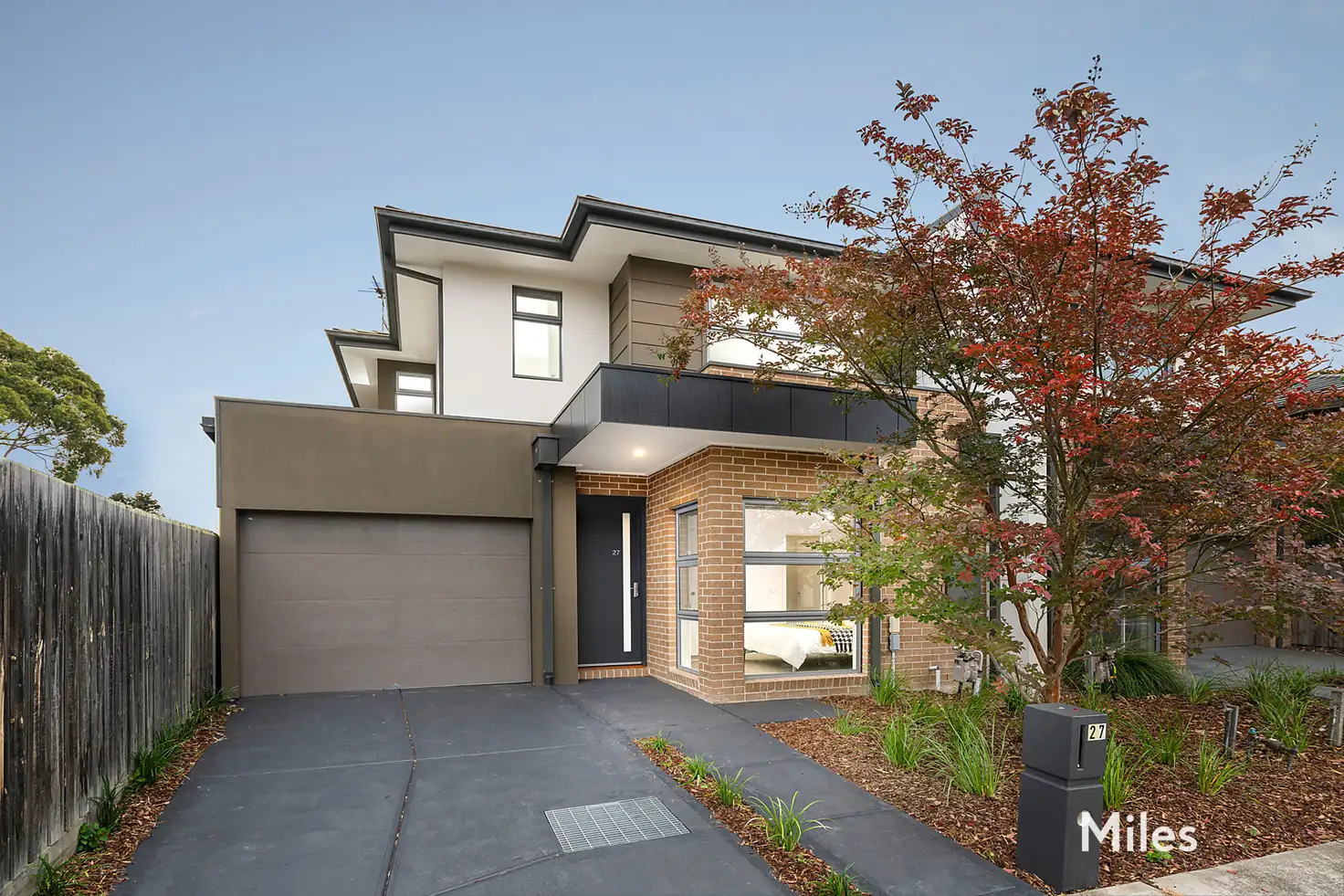 Main view of Homely townhouse listing, 27 Dalveen Road, Ivanhoe VIC 3079