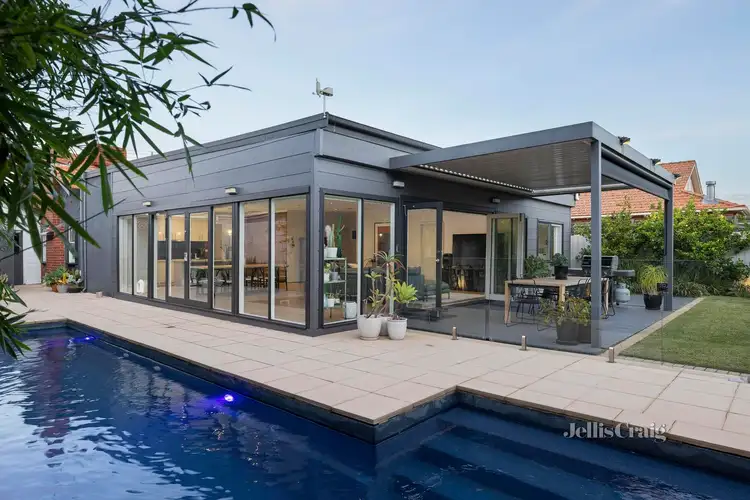 Fourth view of Homely house listing, 19 Whitmuir Road, Bentleigh VIC 3204