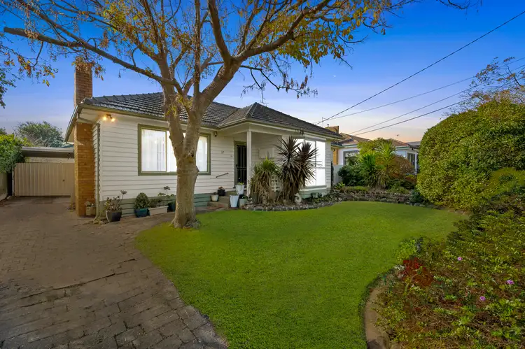 Main view of Homely house listing, 27 Leigh Street, Huntingdale VIC 3166