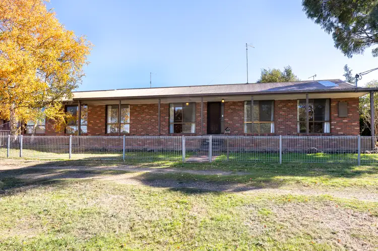102 Hermitage Avenue