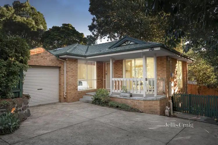 2/49 Leach Street, Briar Hill VIC 3088