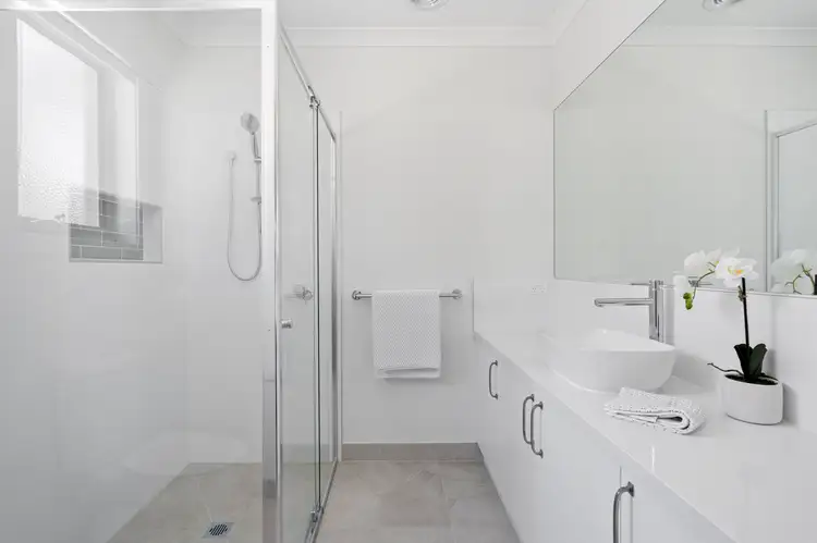 Sixth view of Homely unit listing, 1/76 Rainier Avenue, Dromana VIC 3936