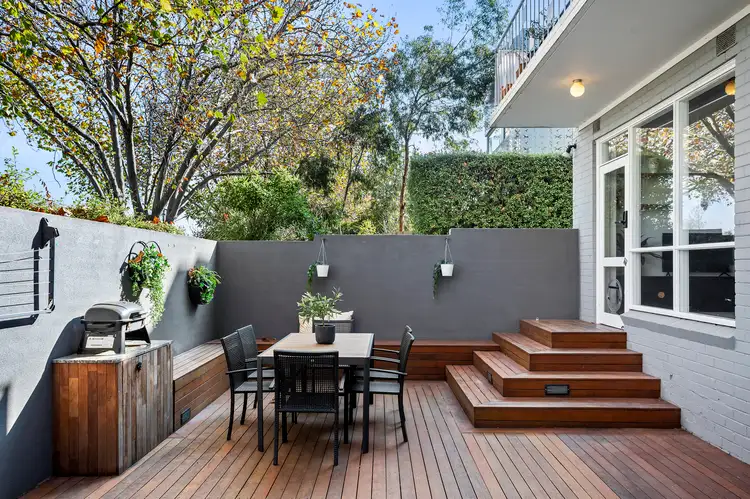 2/120 Brighton Road, Ripponlea VIC 3185