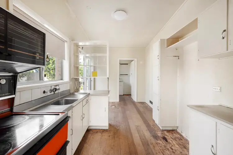 Fifth view of Homely house listing, 3 Berberis Crescent, Frankston VIC 3199