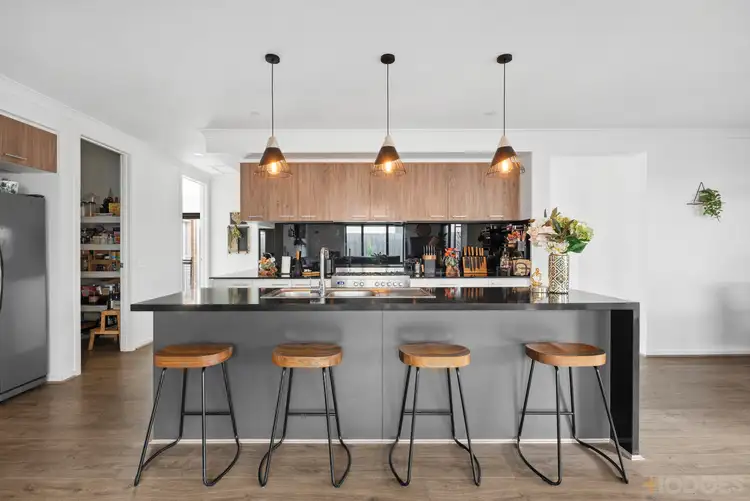 16 Murnong Street, Leopold VIC 3224