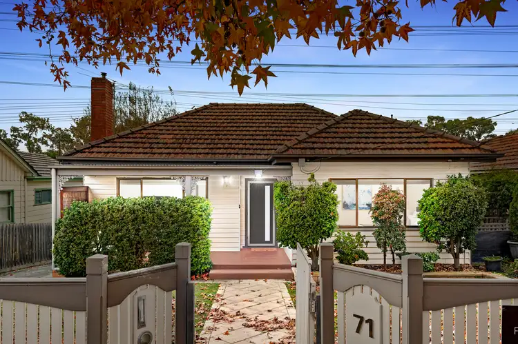 71 Ivanhoe Grove, Malvern East VIC 3145