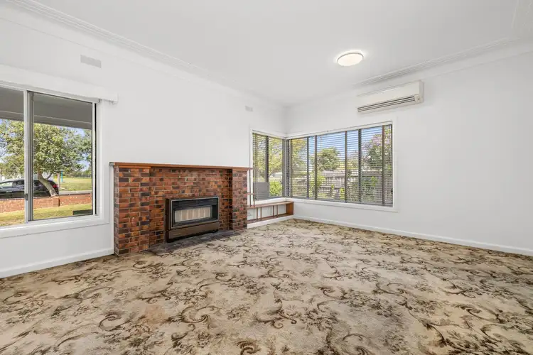 Second view of Homely house listing, 10 Anderson Street, Pakenham VIC 3810