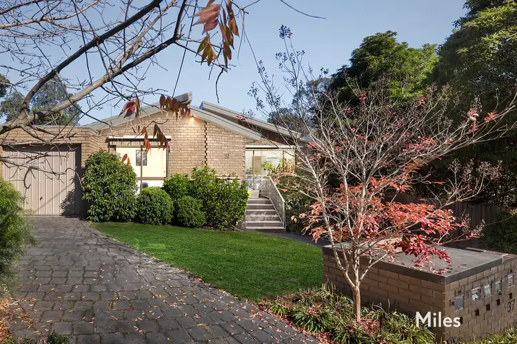 Main view of Homely unit listing, 1/37 Millicent Street, Rosanna VIC 3084