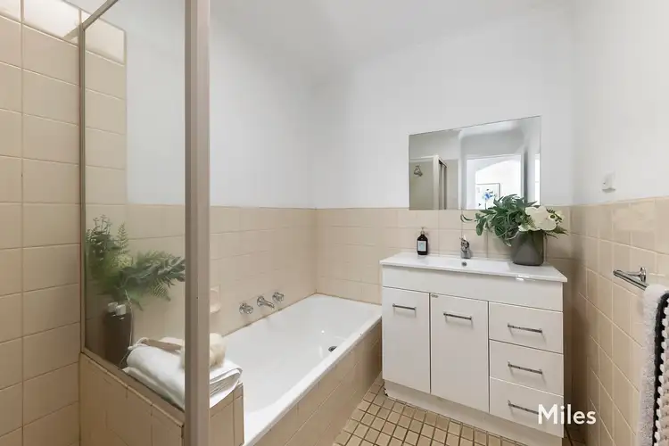 Sixth view of Homely unit listing, 1/37 Millicent Street, Rosanna VIC 3084