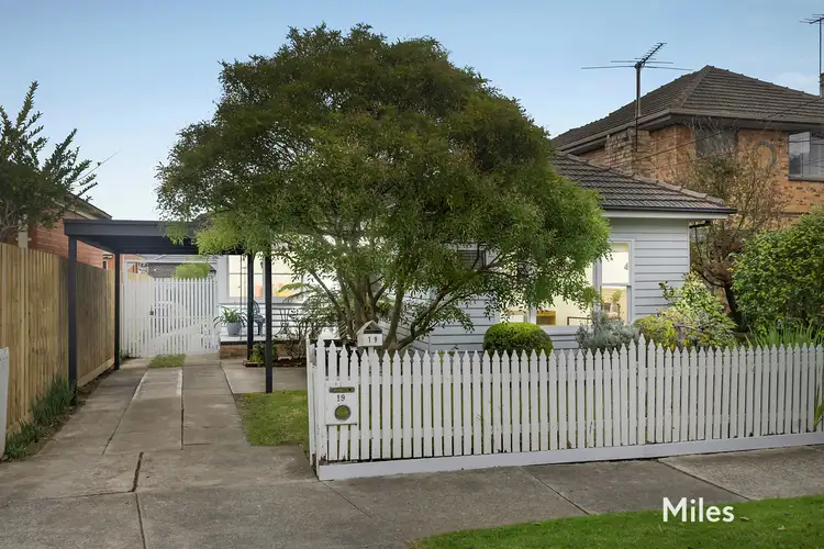 19 Alfred Street, Heidelberg Heights VIC 3081