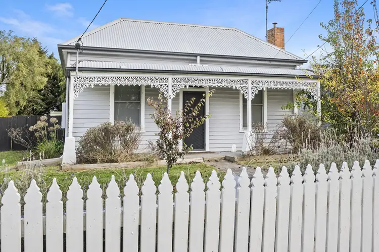 5 Bell Street, Redan VIC 3350