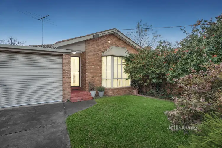 Main view of Homely unit listing, 1/17 Elm Grove, Mckinnon VIC 3204