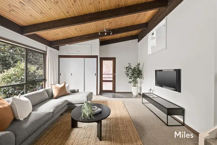 Third view of Homely house listing, 10 Lillian Court, Viewbank VIC 3084