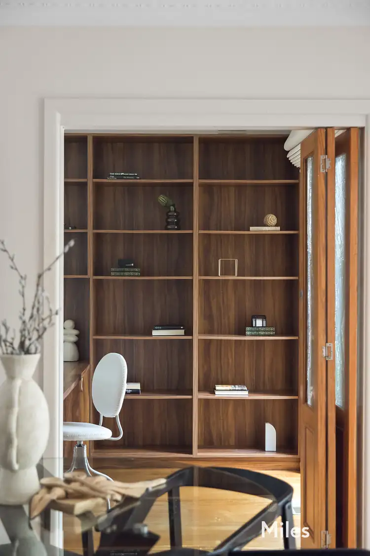 Fifth view of Homely house listing, 10 Lillian Court, Viewbank VIC 3084