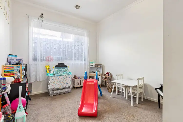 Fifth view of Homely house listing, 10 Ludbrook Court, Brown Hill VIC 3350