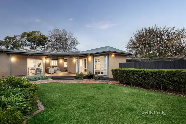 9 Tilley Street, Cheltenham VIC 3192