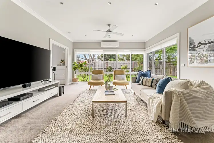 19 Camelia Grove, Cheltenham VIC 3192