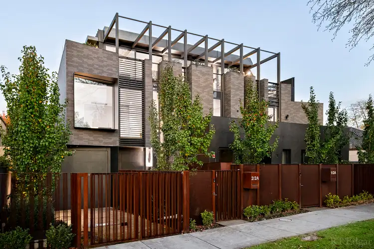 Penthouse 2A Hopetoun Road, Toorak VIC 3142