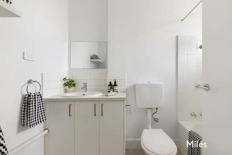 Fourth view of Homely apartment listing, 5/14 Vauxhall Road, Northcote VIC 3070