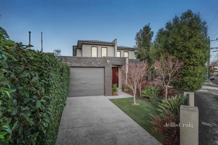 8A Howe Street, Murrumbeena VIC 3163
