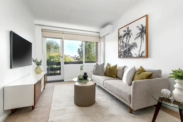 Main view of Homely apartment listing, 6/120 Victoria Road, Hawthorn East VIC 3123