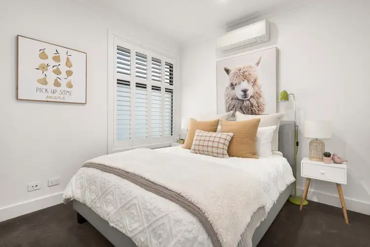 Sixth view of Homely townhouse listing, 2/576 Huntingdale Road, Mount Waverley VIC 3149