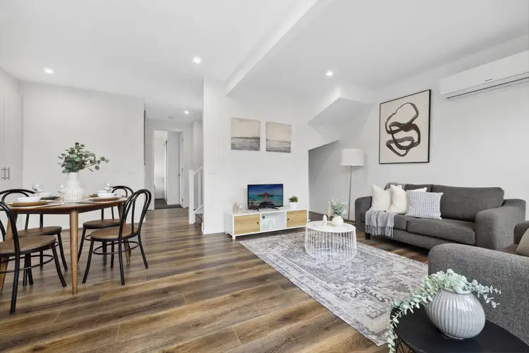 Fourth view of Homely townhouse listing, 2/170 Ferntree Gully Road, Oakleigh East VIC 3166