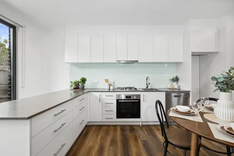 Fifth view of Homely townhouse listing, 2/170 Ferntree Gully Road, Oakleigh East VIC 3166