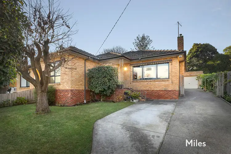 112 Rosanna Road