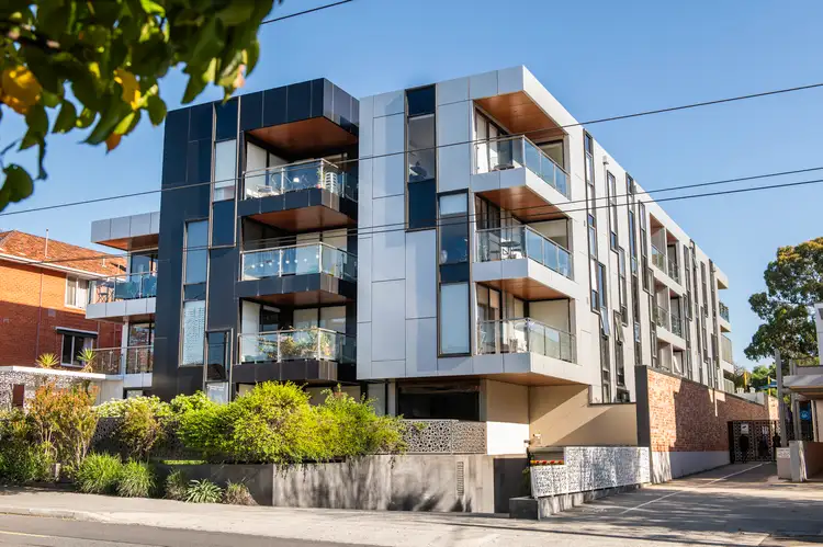567 Glenferrie Road