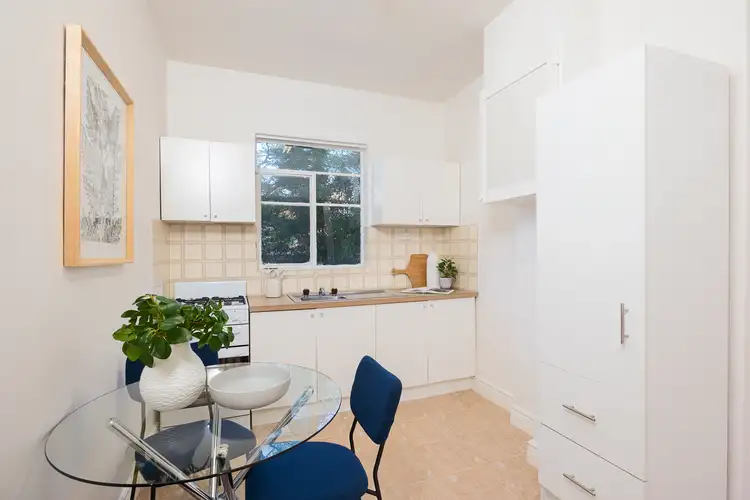 Sixth view of Homely flat listing, 9/5 Lansdowne Road, St Kilda East VIC 3183