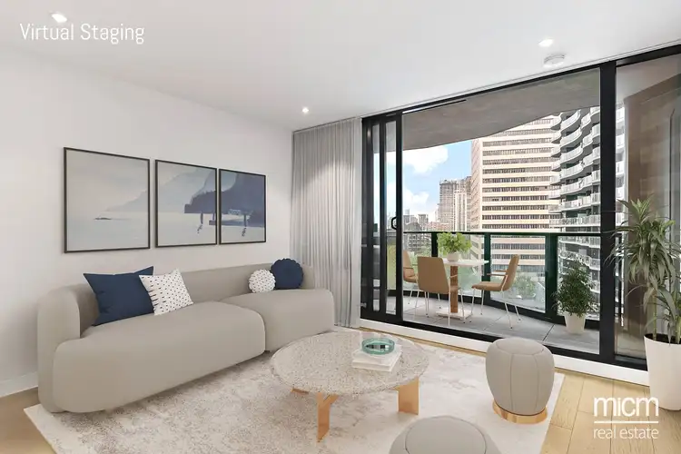 701/8 Bowen Crescent