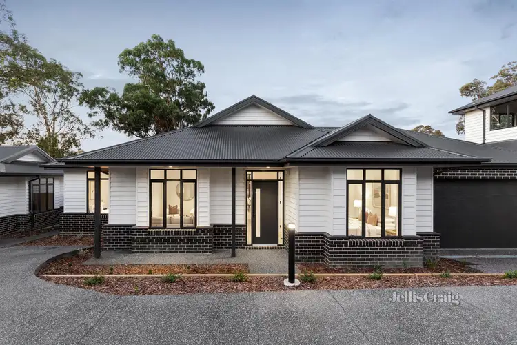 Main view of Homely unit listing, 2/9 Price Avenue, Montmorency VIC 3094
