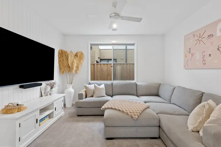 Second view of Homely house listing, 38 Bellavista Drive, Tyabb VIC 3913